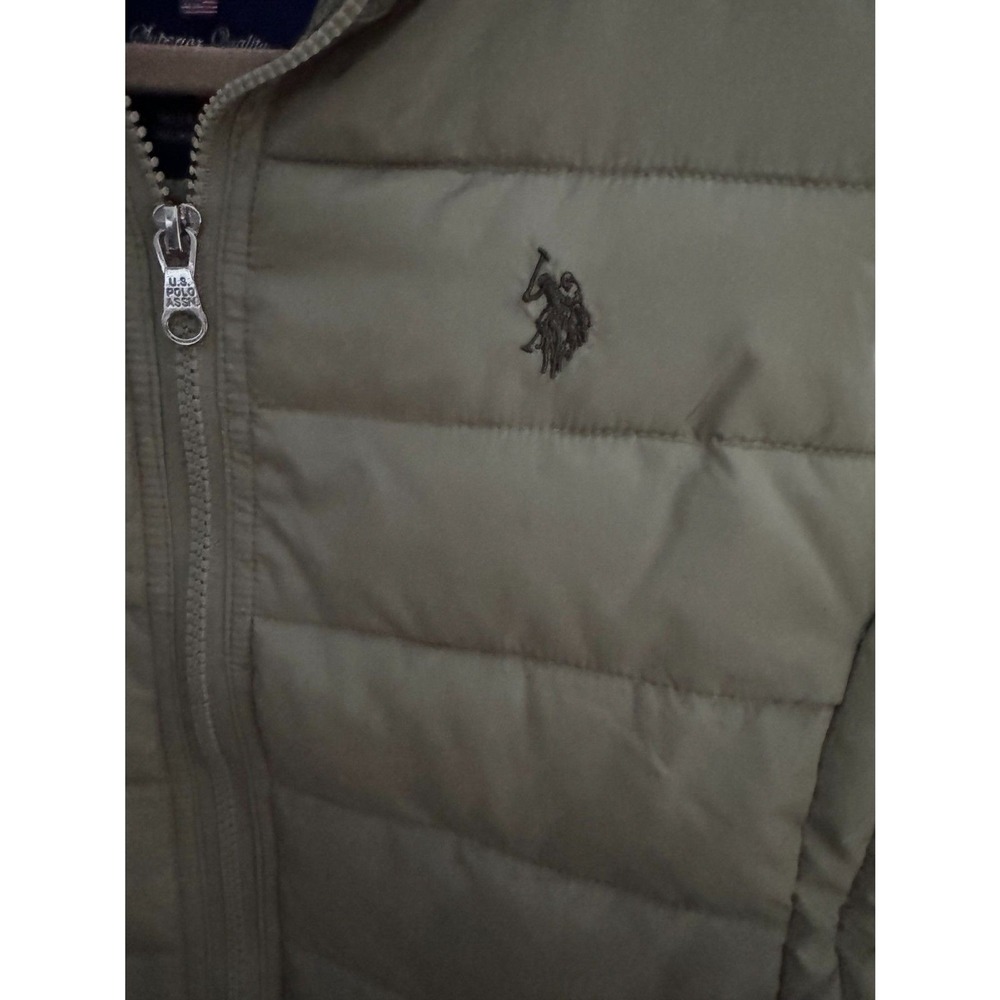 US Polo Assn Cozy Faux Fur Lined Puffer Vest with Side Pocket Size M - Picture 5 of 7